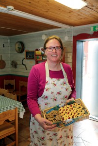 Annic Cools från Belgien driver caféet i år.