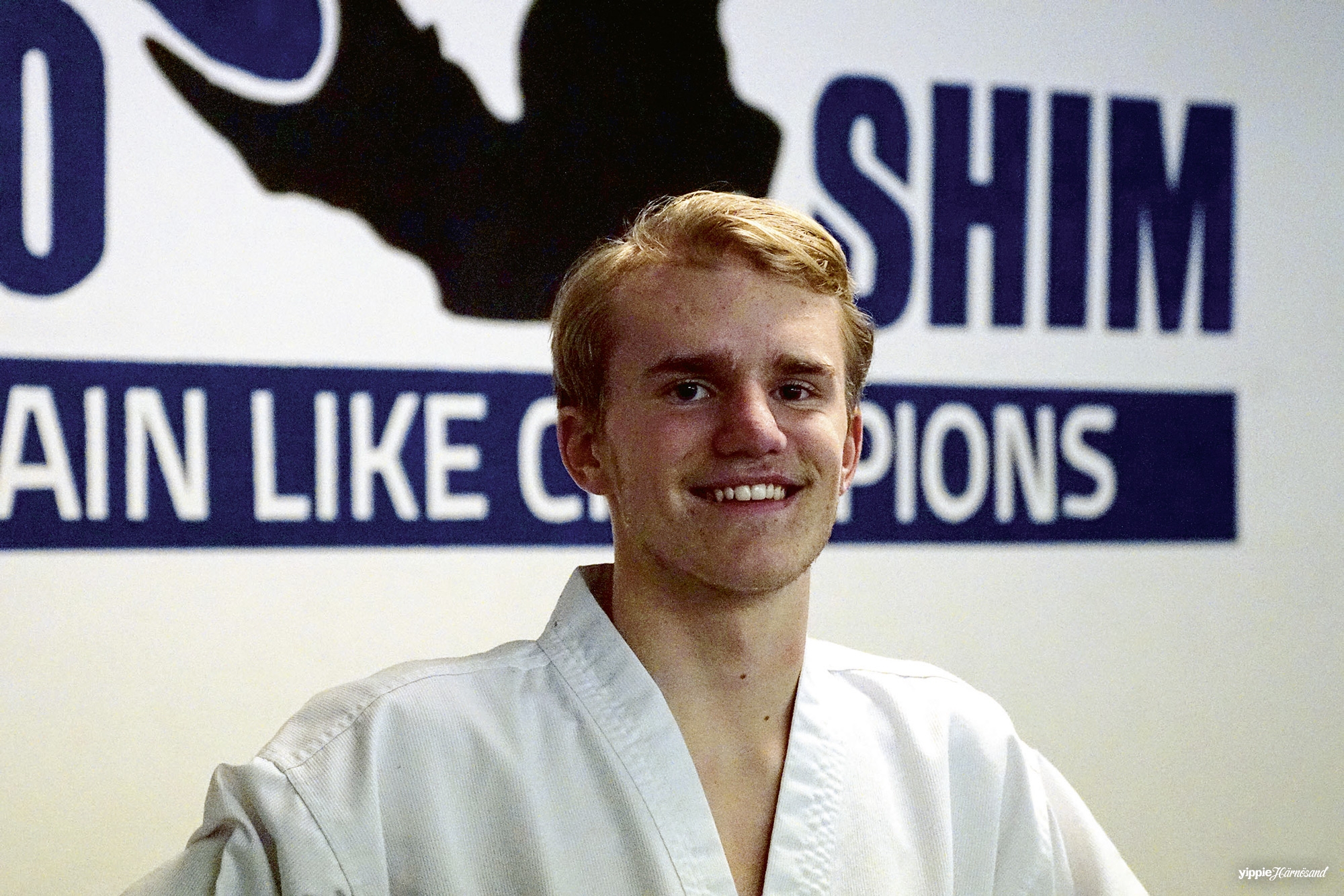 14-årige härnösandskillen Tobias Åkerblom är nybliven svensk mästare i taekwondo.