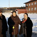   Birgitta Fridén, Irene Bergström och Marion Andersson brukar träffas och promenera tillsammans i Utansjö.