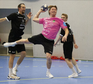 Oliver Ivarsson gör 1-0 till HHF mot Sikeå i division 2.