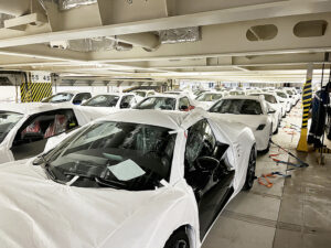 Martins egen bild: Sportbilar på Atlanten på väg till USA.