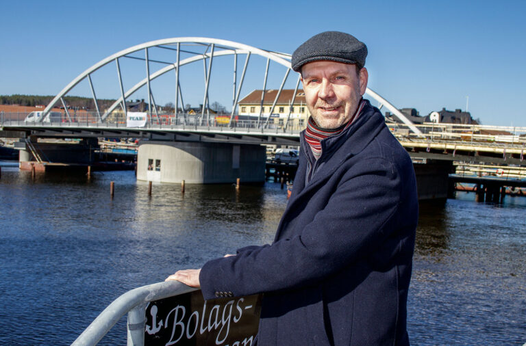w Thomas Jenssen, tillförordnad plan- och byggchef i Härnösands kommun, leder projektet med den nya Nybron, som invigs till sommaren 2026.