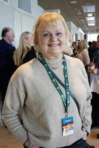 Curlingexperten Anette Norberg var en av alla kvinnor i vimlet.