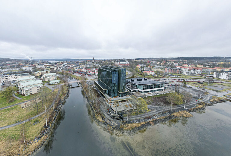 Bartenders tävlar på Hernö Gin Hotell i augusti.