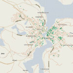 De gröna prickarna visar tillgängliga skyddsrum i Härnösand.