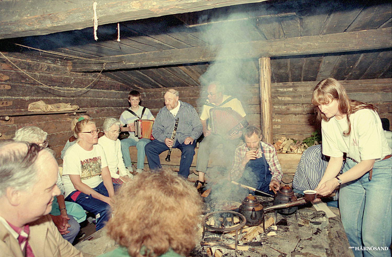 September. Höstdagjämning. Mörkret kryper allt närmare. En utmärkt tid att kura skymning.