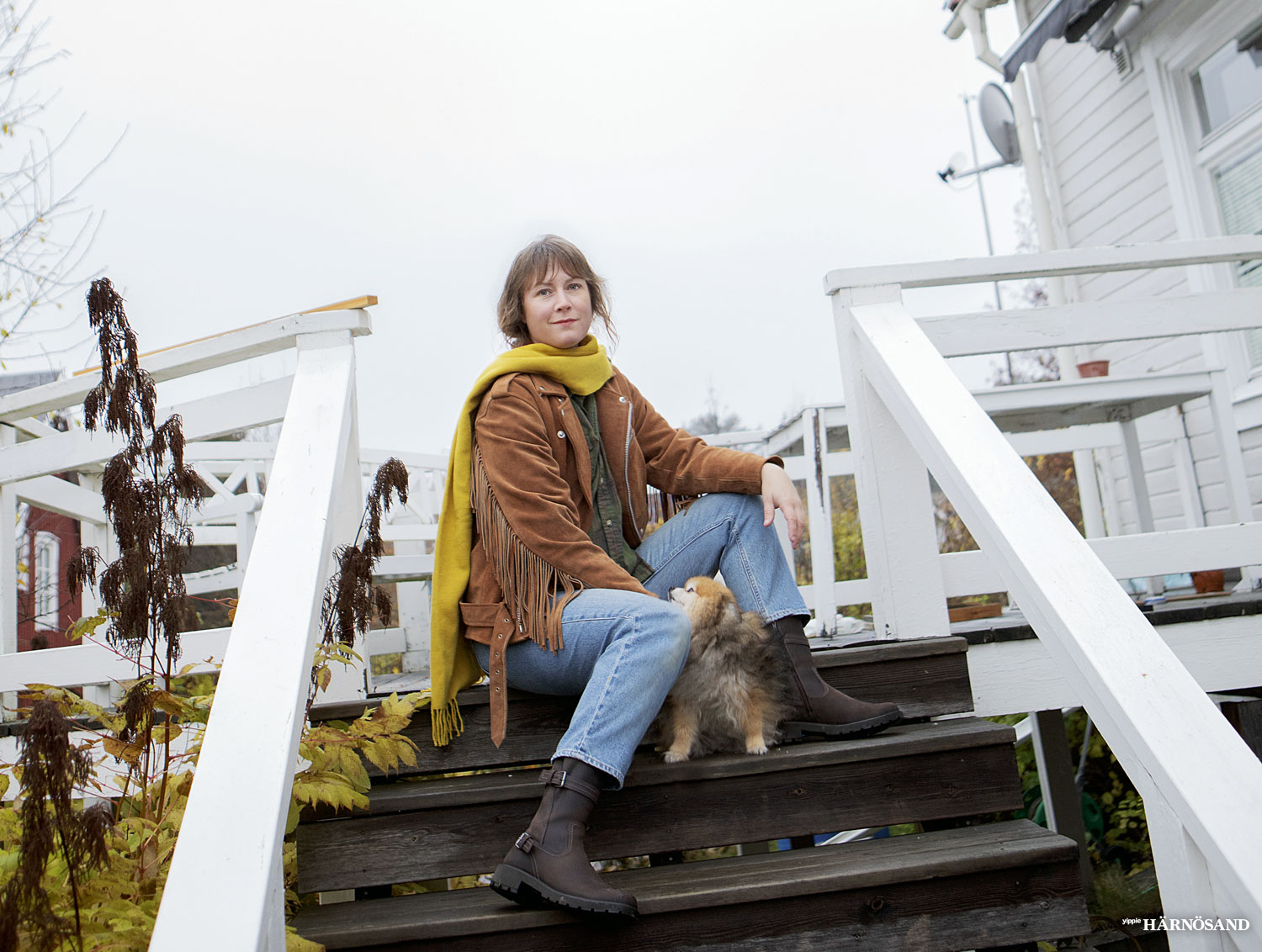 Josefin och hunden Majken.